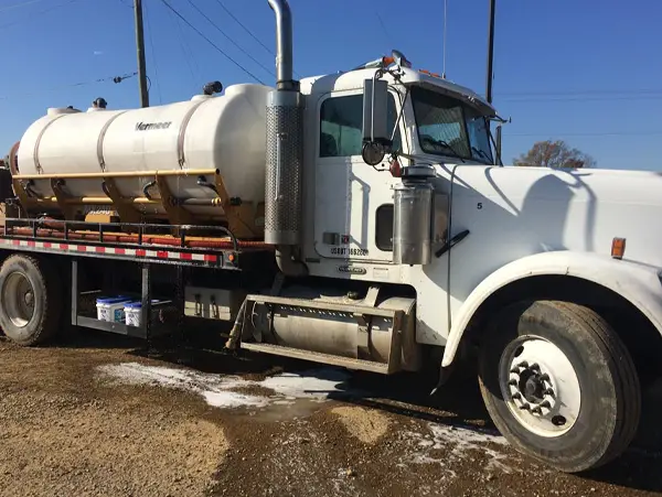 Heavy duty Welter Inc truck